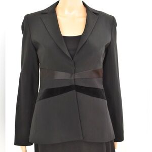 BCBG BLACK EVENING JACKET SATIN INSETS S